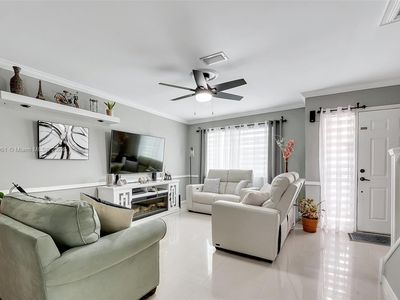 710 SW 114th Ave APT C2, Sweetwater, FL, 33174