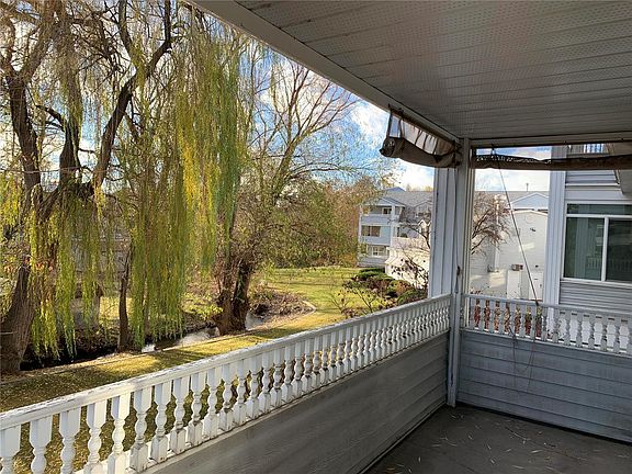 4th image of 575 Sutherland Ave #217