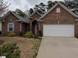 608 Center Rd, Taylors, SC 29687