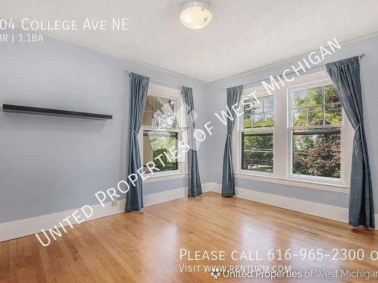 304 College Ave NE — Photo 7