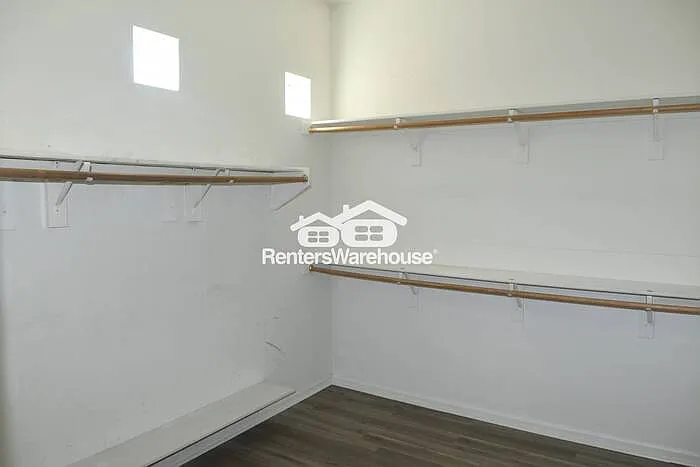 6027 N 133rd Dr — Photo 16