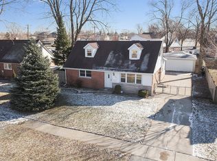 6811 W 88th Pl, Bridgeview, IL 60455