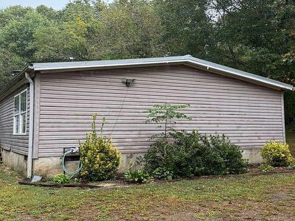 2nd image of 724 Mark Dowdle Rd