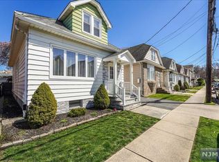 29 Stein Ave, Wallington, NJ 07057