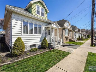 29 Stein Ave, Wallington, NJ, 07057