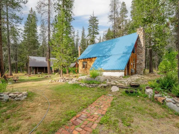 10010 Anna Ave, Soda Springs, CA 95728