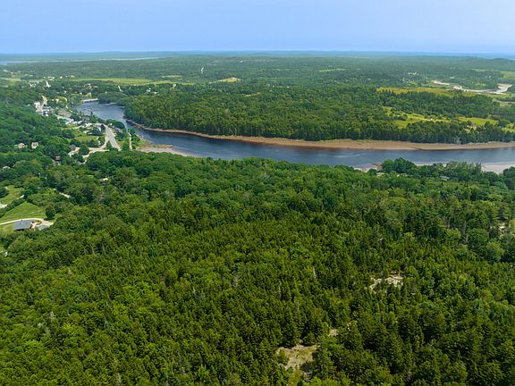 2nd image of 65 Lookout Mountain Road