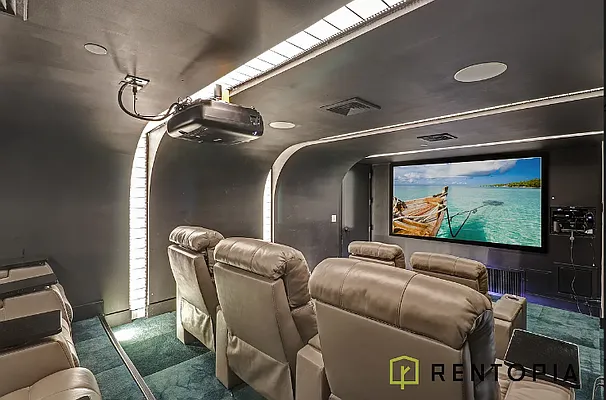 Rented by Rentopia | media 43