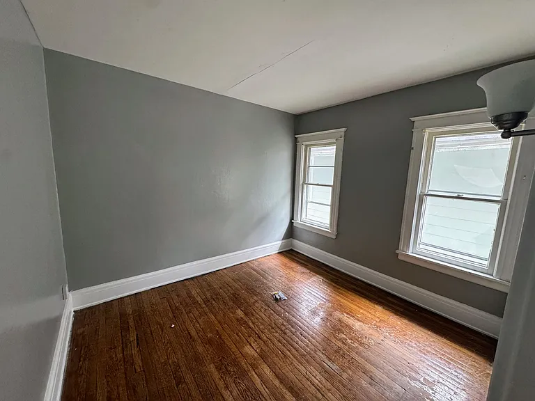 197-199 Albemarle St #197 — Photo 2