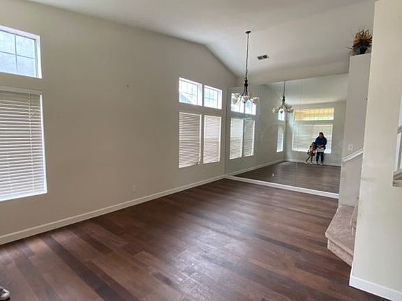 3rd image of 1769 Autumn Meadow Dr