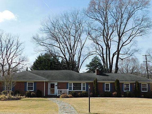 3rd image of 2007 Darlington Rd SW