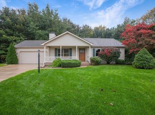 50676 Goldenview Dr, Granger, IN