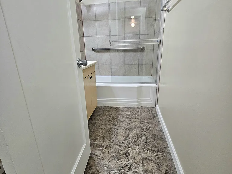 2936 Emerson St #2936 — Photo 12