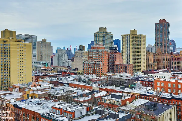 Rented by Brown Harris Stevens | media 7