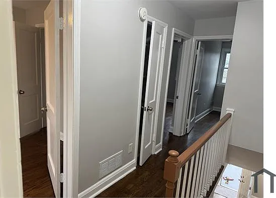 15 S Hawthorne Rd — Photo 24