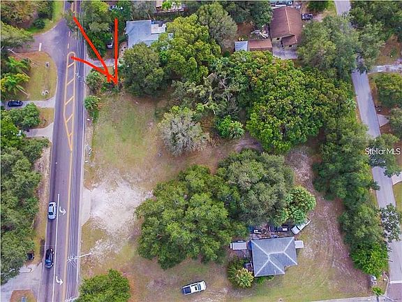 4th image of 4220 70th St N
