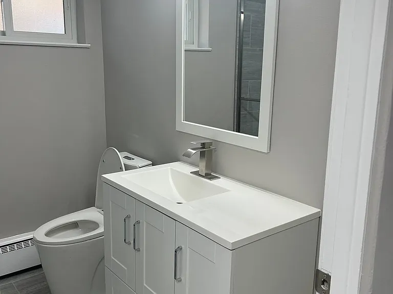 124 Douglas Ave #4 — Photo 11