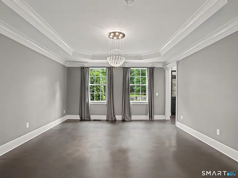 16 Overbrook Ln — Photo 6