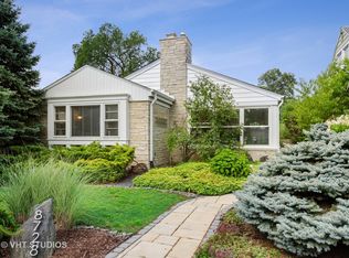 8728 Harding Ave, Skokie, IL 60076