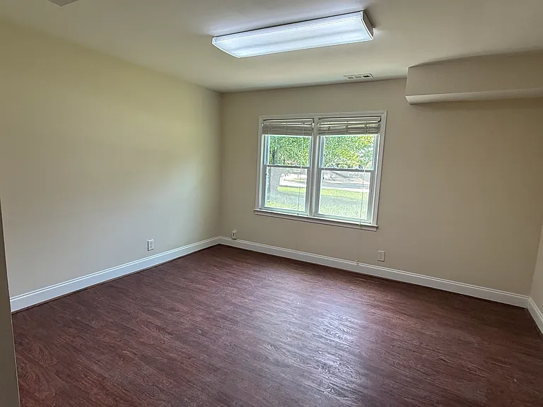 2105 Vista Dale Ct #1 — Photo 8