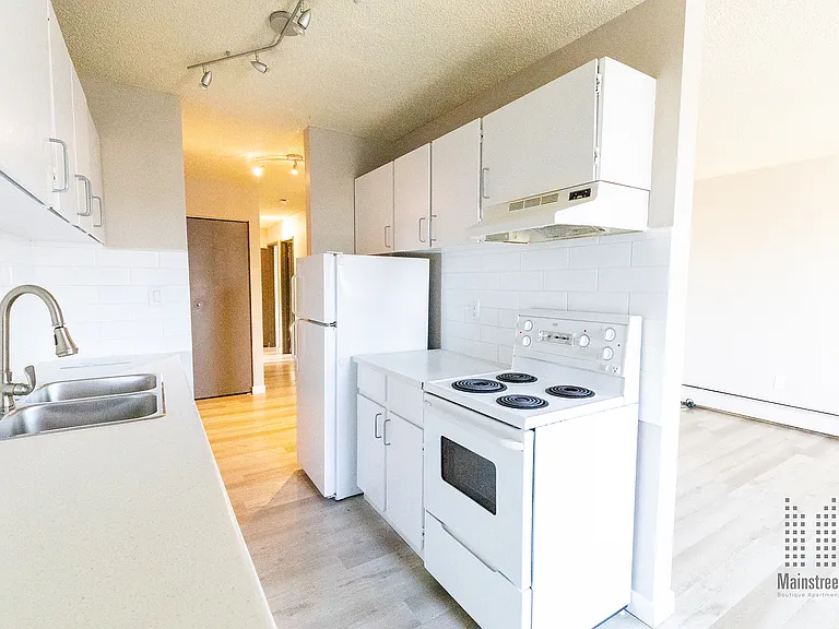 832 4a St NE — Photo 19