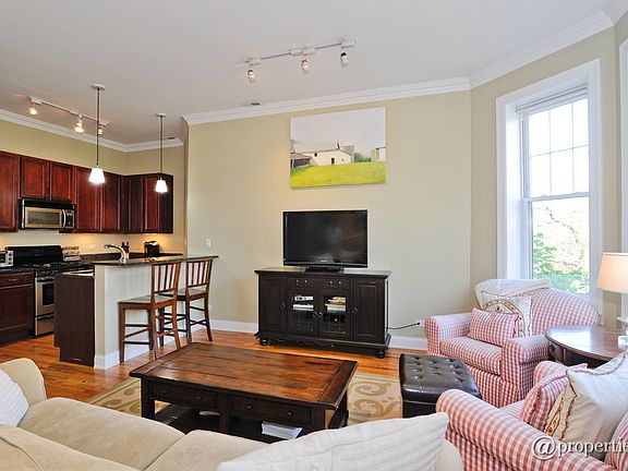 Kitchen/Living Room