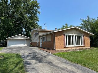 408 Seward St, Park Forest, IL 60466