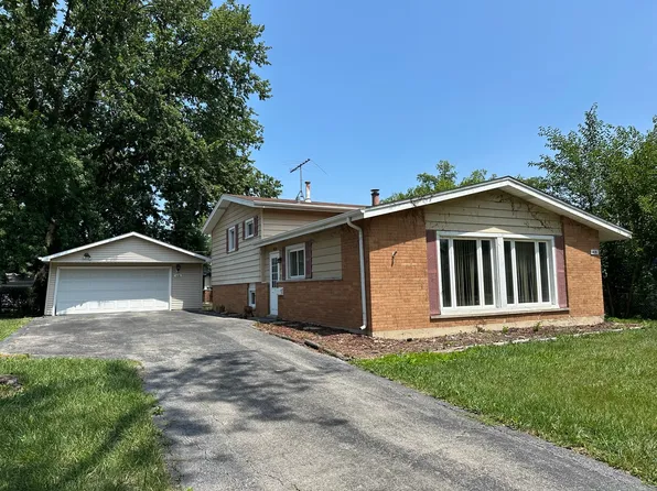 408 Seward St, Park Forest, IL 60466