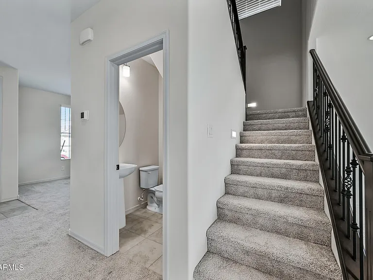 8961 W San Juan Ave — Photo 15
