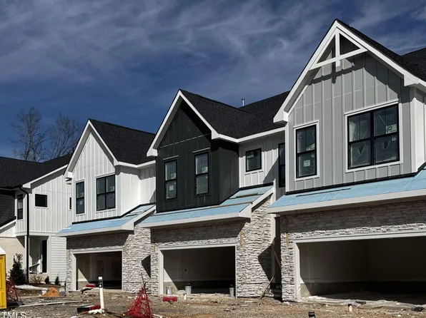 940 Myers Point Dr, Morrisville, NC 27560