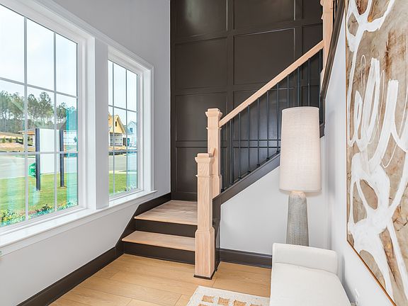 7th image of this home