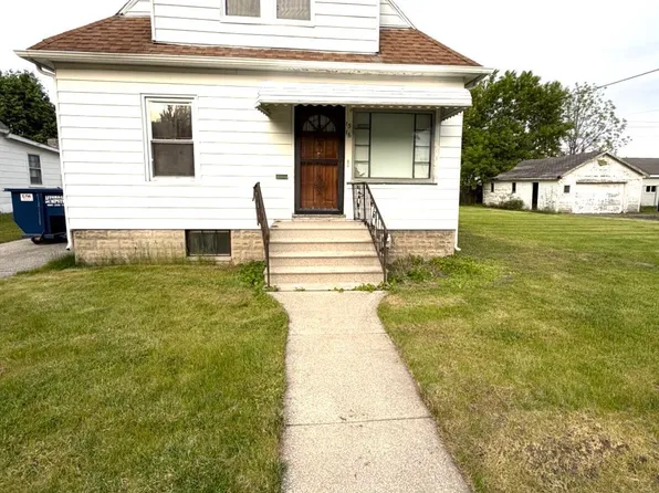 1516 Rose St, Bay City, MI 48708