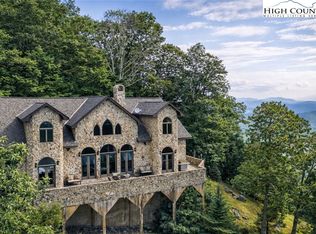 530 Howards Knob Road, Boone, NC 28607