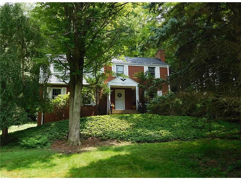 3024 Sturbridge Ct photo 1