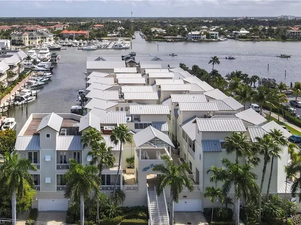 1001 10th AVE S #204, NAPLES, FL 34102