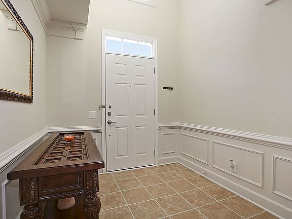 4th image of 14661 Crossfield Way