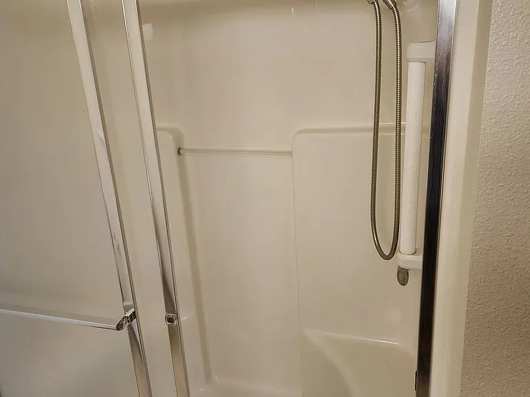 5900 Canyon View Dr — Photo 8