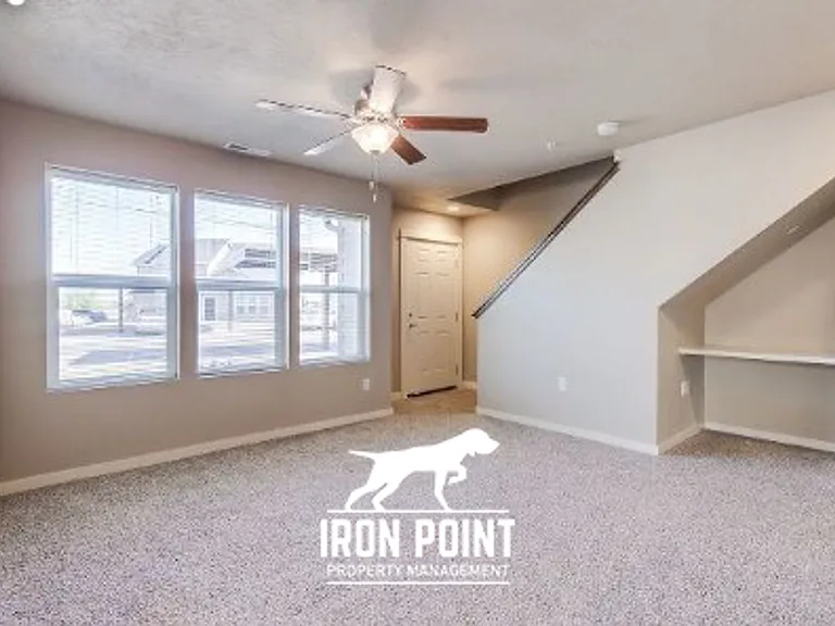 4772 N Morninggale Dr — Photo 5