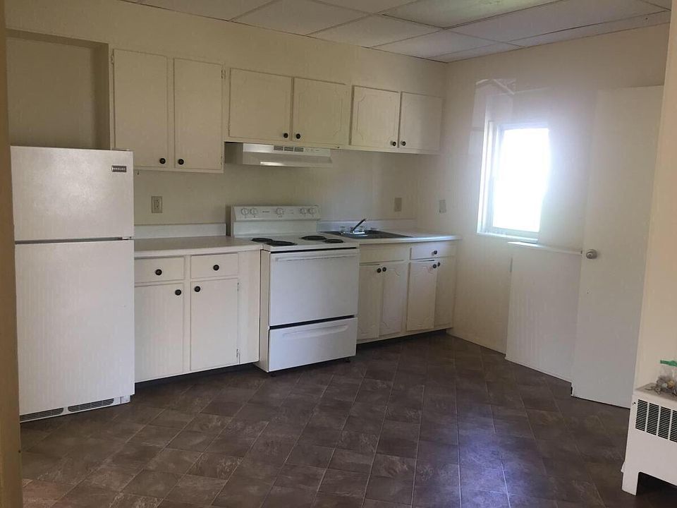 2nd image of 1 W Garibaldi Ave APT 7