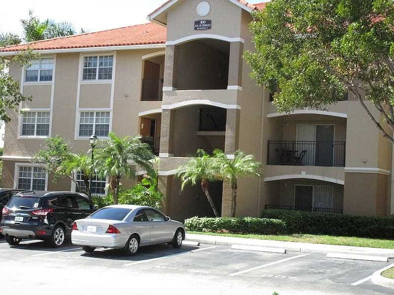 2nd image of 201 SW 116th Ave #00