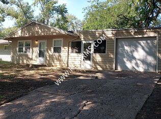 1772 SE 29th Ter, Topeka, KS 66605