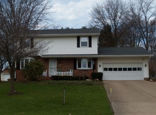 5322 W 52nd St, Fairview, PA 16415