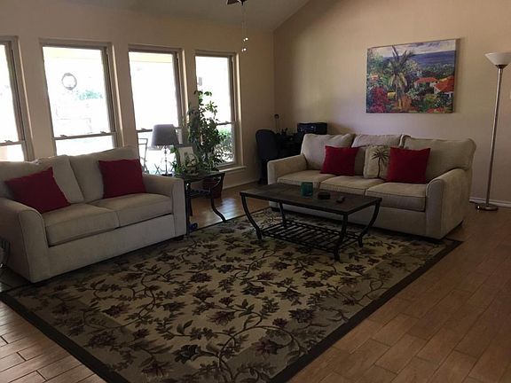 5th image of 8905 Marti Ln