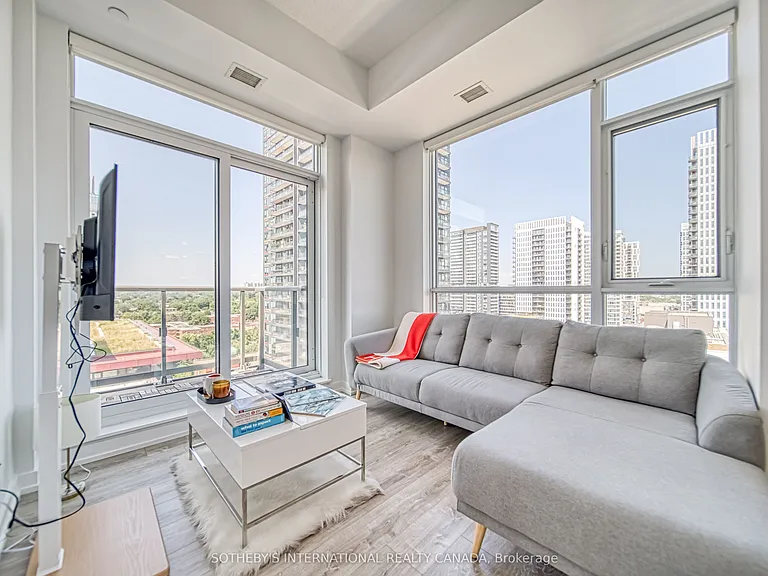 200 Sackville St #Penthouse 08 — Photo 14