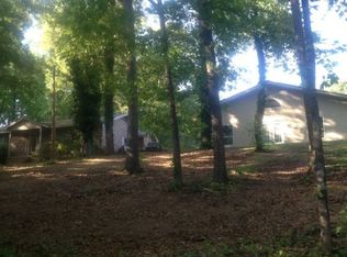 445 Crump Landing Rd, Crump, TN 38327