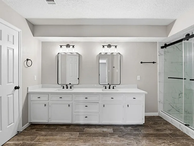 20222 Prince Creek Dr — Photo 31