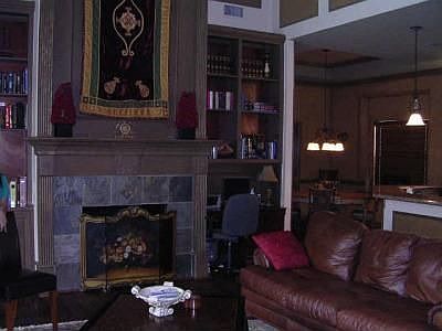 3rd image of 5105 Canyongate Dr