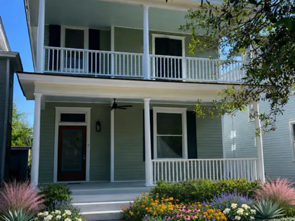 718 E Henry St, Savannah, GA 31401