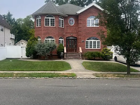 143 Barlow Ave, Staten Island, NY 10308