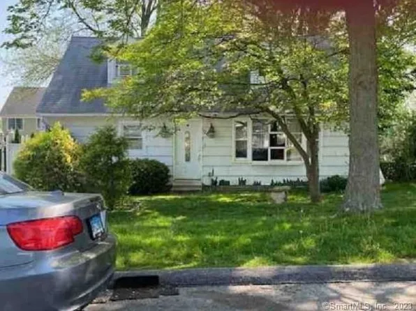 26 Webster Road, Stamford, CT 06902